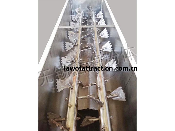 連續(xu)式(shi)混合機(ji)葉(ye)片